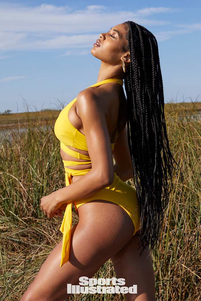 X163502_TK5_00197WMweb